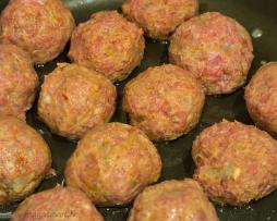 Maltās gaļas bumbiņas (meatballs)
