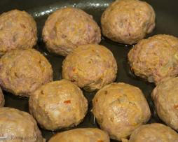 Maltās gaļas bumbiņas (meatballs)